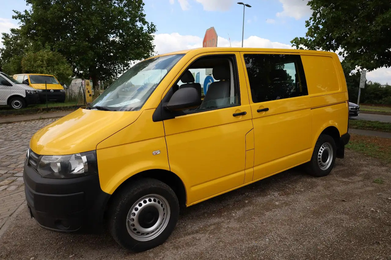 Volkswagen T5 Transporter Kasten-Kombi 2.0 TDI/EU5/5-Sitze - الشاحنات الصغيرة كابينة مزدوجة: صورة 5 Volkswagen T5 Transporter Kasten-Kombi 2.0 TDI/EU5/5-Sitze - الشاحنات الصغيرة كابينة مزدوجة: صورة 5