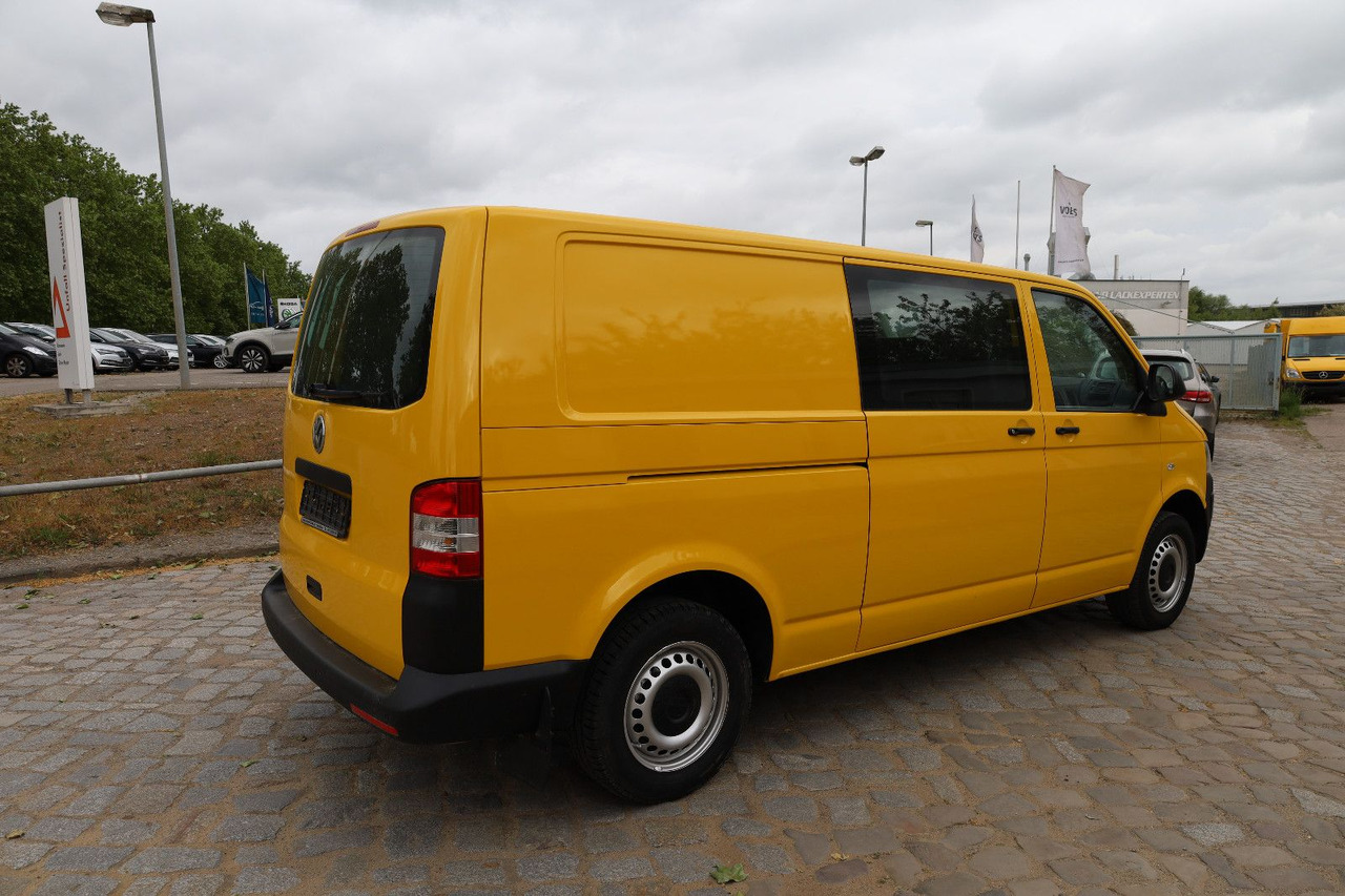Volkswagen T5 lang Transporter Kasten-Kombi 2.0 TDI/EU5 - فان المدمجة: صورة 5 Volkswagen T5 lang Transporter Kasten-Kombi 2.0 TDI/EU5 - فان المدمجة: صورة 5