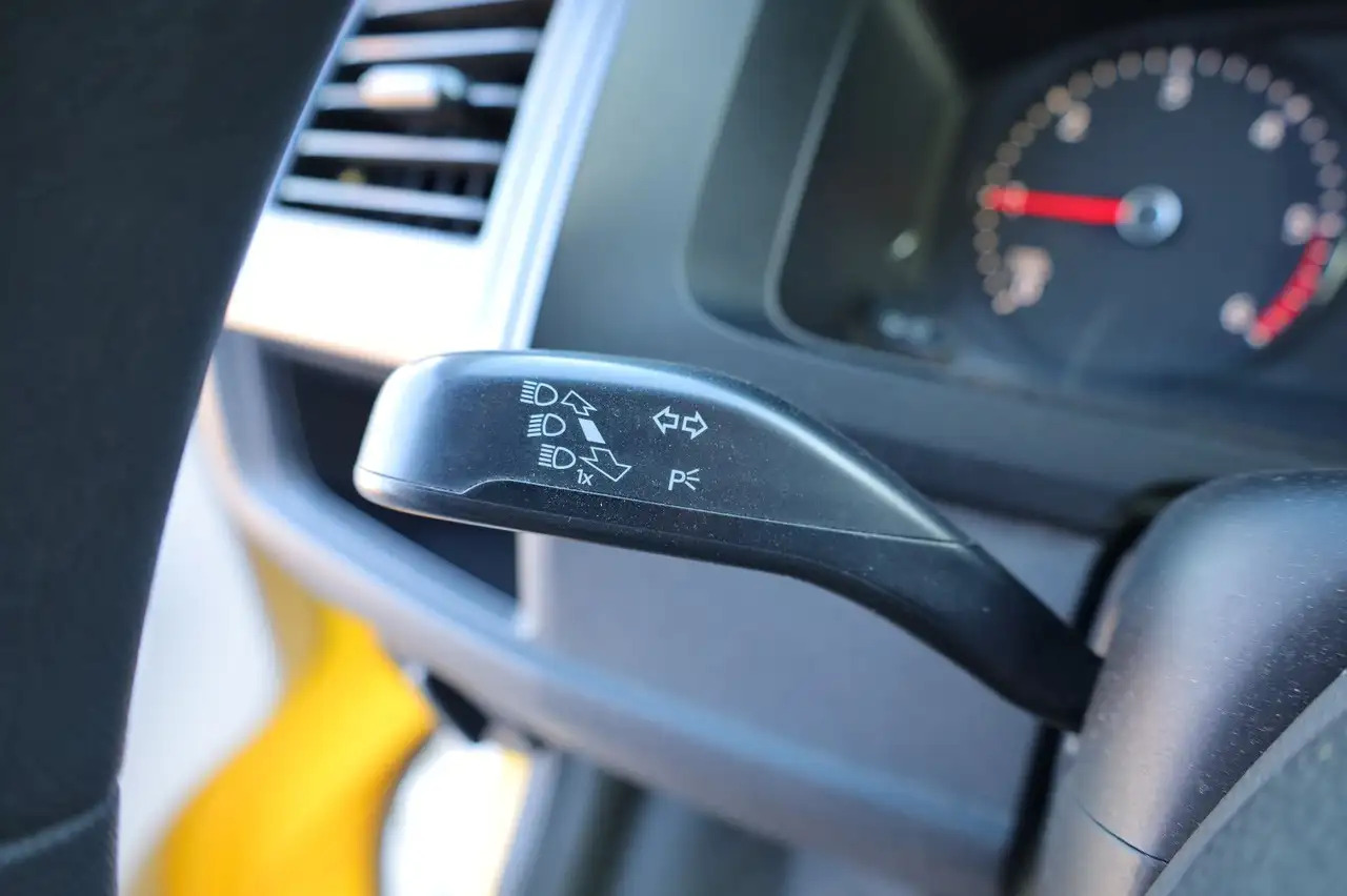 سيارة للبيع Volkswagen T6 Transporter / 2.0 TDI/EU6/1.Hand: صورة 17 سيارة للبيع Volkswagen T6 Transporter / 2.0 TDI/EU6/1.Hand: صورة 17