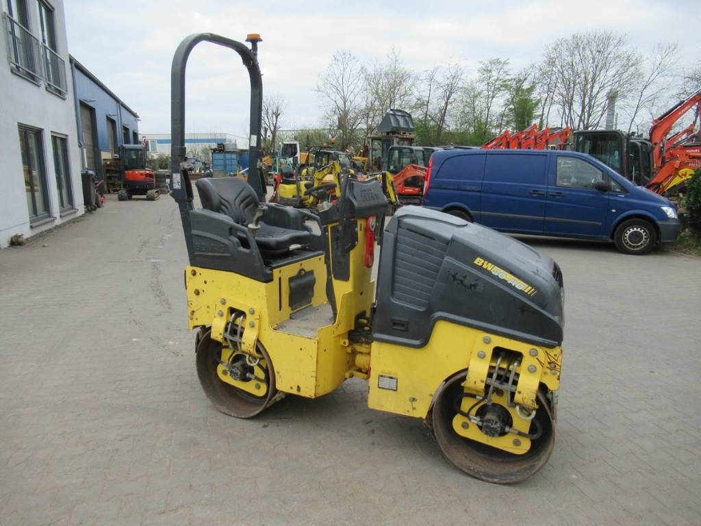 Bomag BW 80 AD-5 - رَصَّاص الطرق: صورة 2 Bomag BW 80 AD-5 - رَصَّاص الطرق: صورة 2