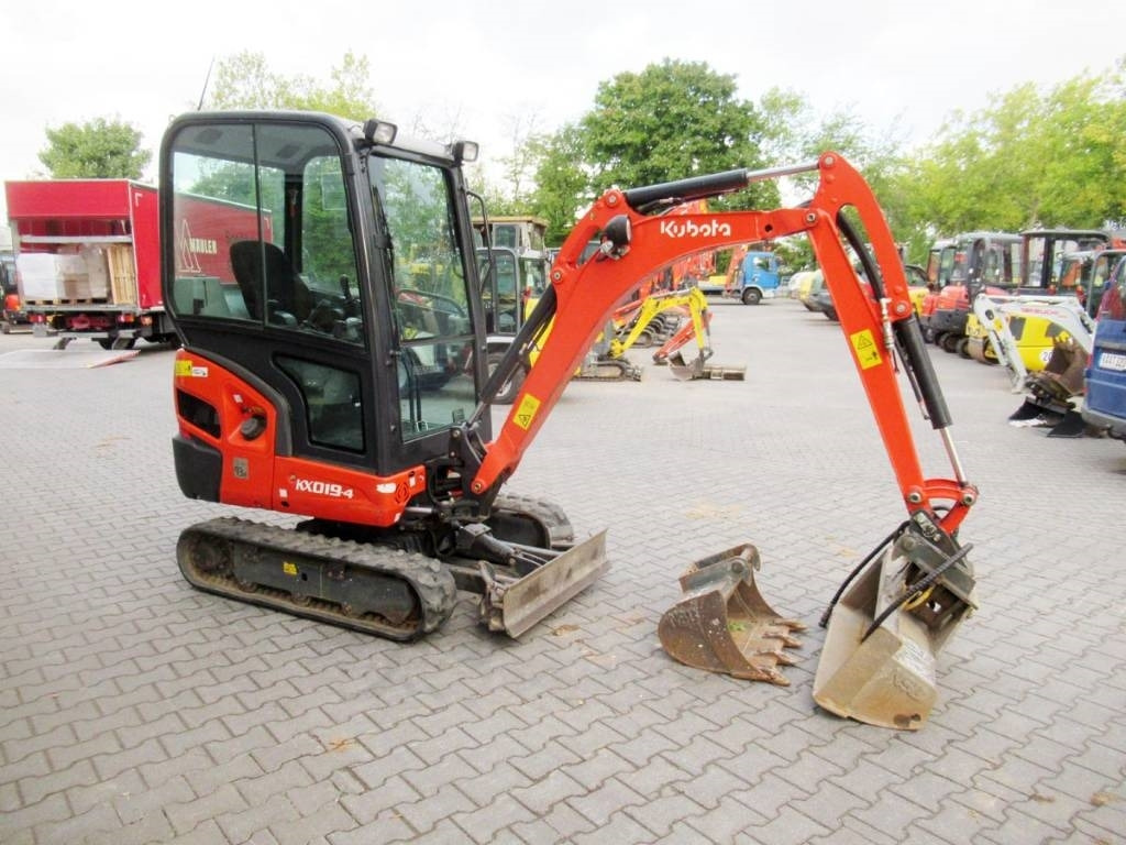 Kubota KX019-4 Löffelpacket - حفار صغير: صورة 2 Kubota KX019-4 Löffelpacket - حفار صغير: صورة 2