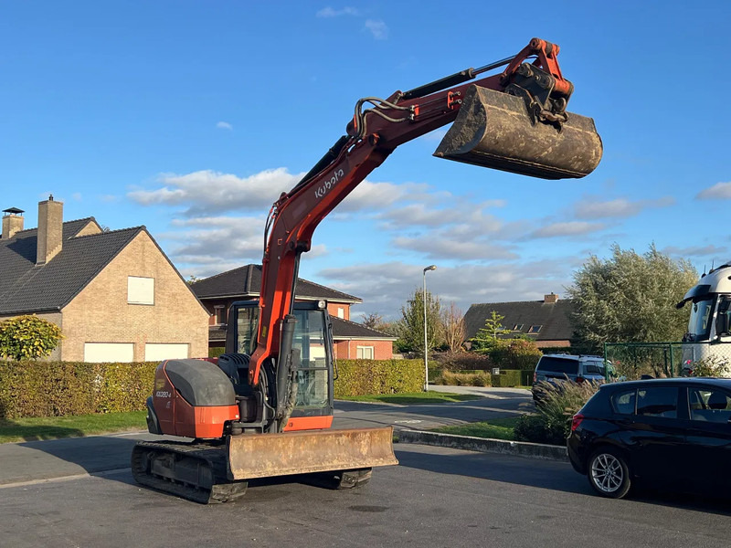 Kubota KX080-4 - رافعة لجميع التضاريس: صورة 5 Kubota KX080-4 - رافعة لجميع التضاريس: صورة 5