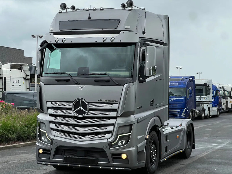 Mercedes-Benz Actros 1863 GIGASPACE*ACTROS L 1863*Full OPTIONS* - رأس تريلا: صورة 1 Mercedes-Benz Actros 1863 GIGASPACE*ACTROS L 1863*Full OPTIONS* - رأس تريلا: صورة 1