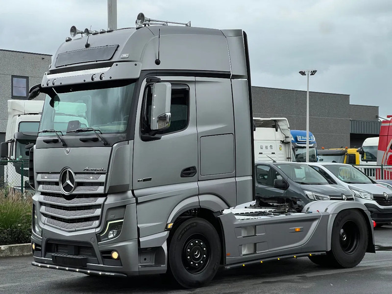 Mercedes-Benz Actros 1863 GIGASPACE*ACTROS L 1863*Full OPTIONS* - رأس تريلا: صورة 4 Mercedes-Benz Actros 1863 GIGASPACE*ACTROS L 1863*Full OPTIONS* - رأس تريلا: صورة 4