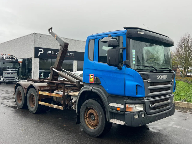 Scania P420 Belgian truck**205.000km**Retarder full steel** - شاحنة برافعة خطافية: صورة 2 Scania P420 Belgian truck**205.000km**Retarder full steel** - شاحنة برافعة خطافية: صورة 2