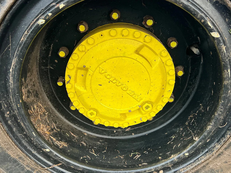 Volvo BM6300 - بلدوزر: صورة 5 Volvo BM6300 - بلدوزر: صورة 5