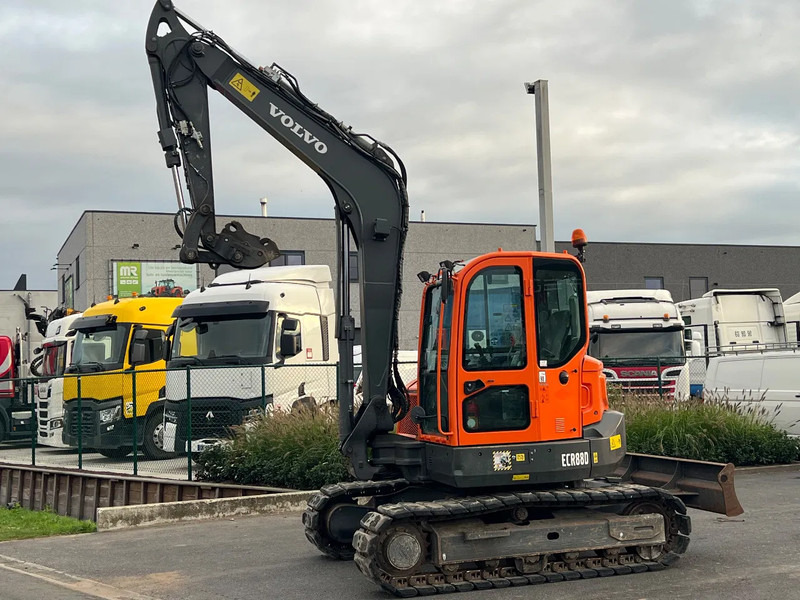 Volvo ECR88D**AIRCO**2018**QUIKCHANGER** - رافعة لجميع التضاريس: صورة 2 Volvo ECR88D**AIRCO**2018**QUIKCHANGER** - رافعة لجميع التضاريس: صورة 2