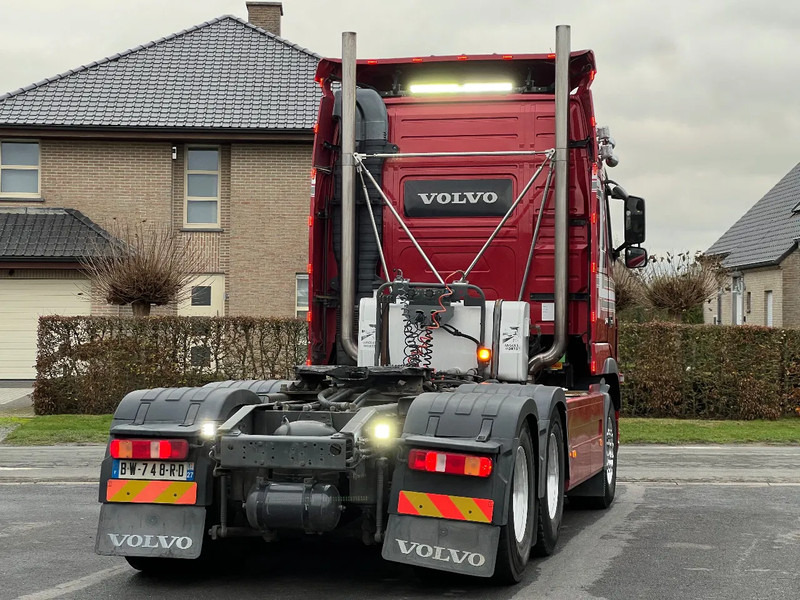 Volvo FH 16.700 Volvo FH16 700 6x4 full options **RETARDER**TV - رأس تريلا: صورة 4 Volvo FH 16.700 Volvo FH16 700 6x4 full options **RETARDER**TV - رأس تريلا: صورة 4
