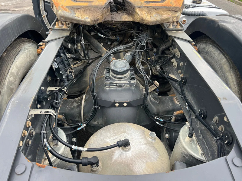 Volvo FM 500 2014**711000km**FM 13 500 PTO** - رأس تريلا: صورة 4 Volvo FM 500 2014**711000km**FM 13 500 PTO** - رأس تريلا: صورة 4
