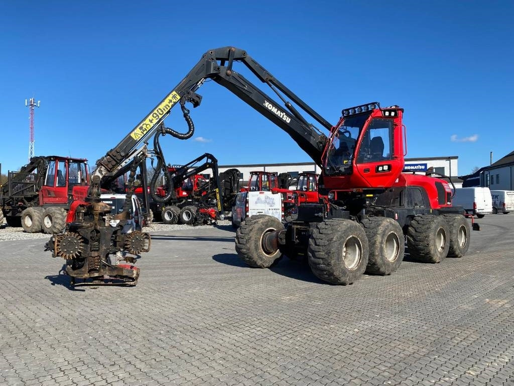 Komatsu 931 XC - آلة حصاد الأشجار: صورة 1 Komatsu 931 XC - آلة حصاد الأشجار: صورة 1