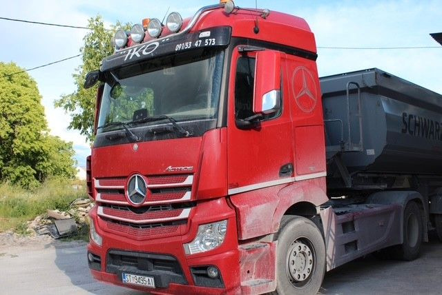 Mercedes-Benz Actros 4 2-Achser BM 963 1848 OM471 4x2 SZM - مقطورة السحب: صورة 2 Mercedes-Benz Actros 4 2-Achser BM 963 1848 OM471 4x2 SZM - مقطورة السحب: صورة 2