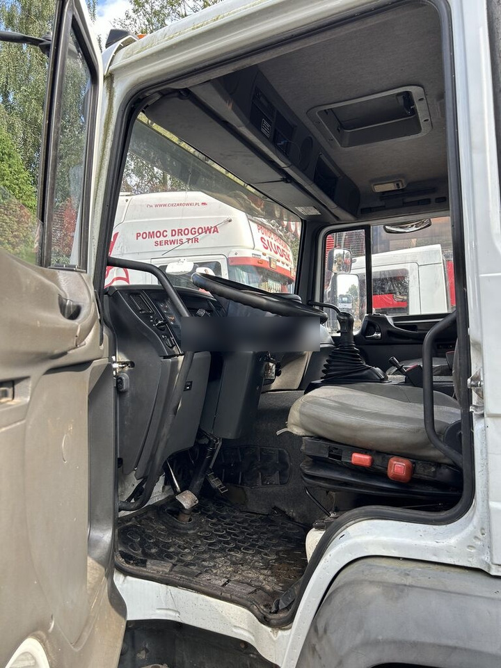 Volvo FL6.18 - فراغ شاحنة: صورة 5 Volvo FL6.18 - فراغ شاحنة: صورة 5