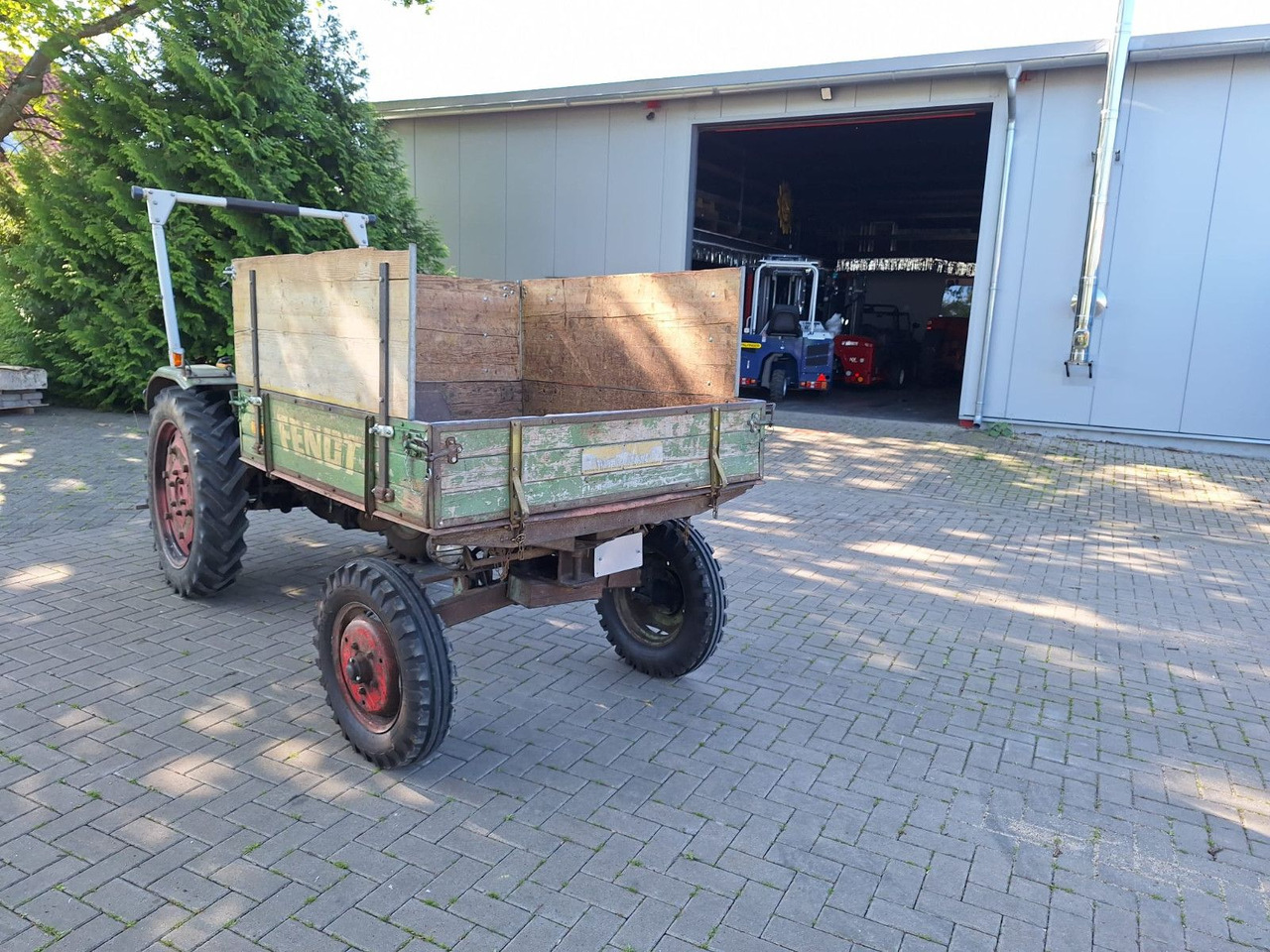 Fendt F 220 GT Geräteträger - جرار: صورة 3 Fendt F 220 GT Geräteträger - جرار: صورة 3