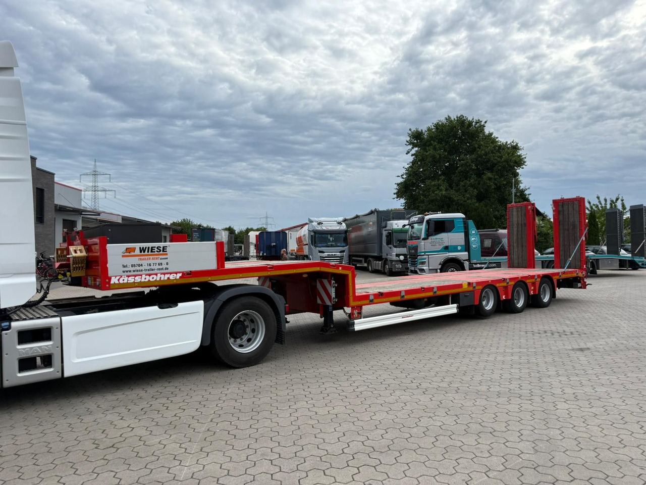 Kässbohrer K.SLS ECO Tieflader mit hydraulischen Rampen - نصف مقطورة بلودر منخفض: صورة 4 Kässbohrer K.SLS ECO Tieflader mit hydraulischen Rampen - نصف مقطورة بلودر منخفض: صورة 4