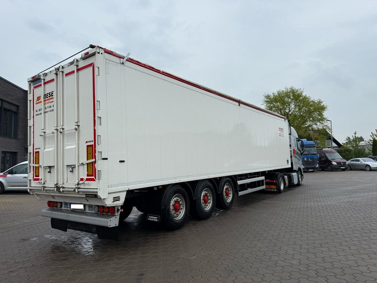 Knapen K100 Schubboden 71 m³ Powersheet Lenkachse Agrar - نصف مقطورة ذات أرضية سير: صورة 3 Knapen K100 Schubboden 71 m³ Powersheet Lenkachse Agrar - نصف مقطورة ذات أرضية سير: صورة 3