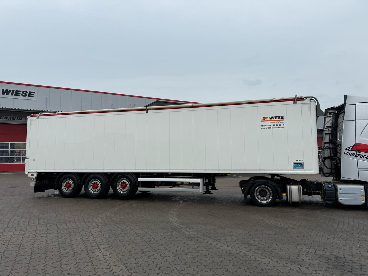 Knapen K100 Schubboden 71 m³ Powersheet Lenkachse Agrar - نصف مقطورة ذات أرضية سير: صورة 5 Knapen K100 Schubboden 71 m³ Powersheet Lenkachse Agrar - نصف مقطورة ذات أرضية سير: صورة 5