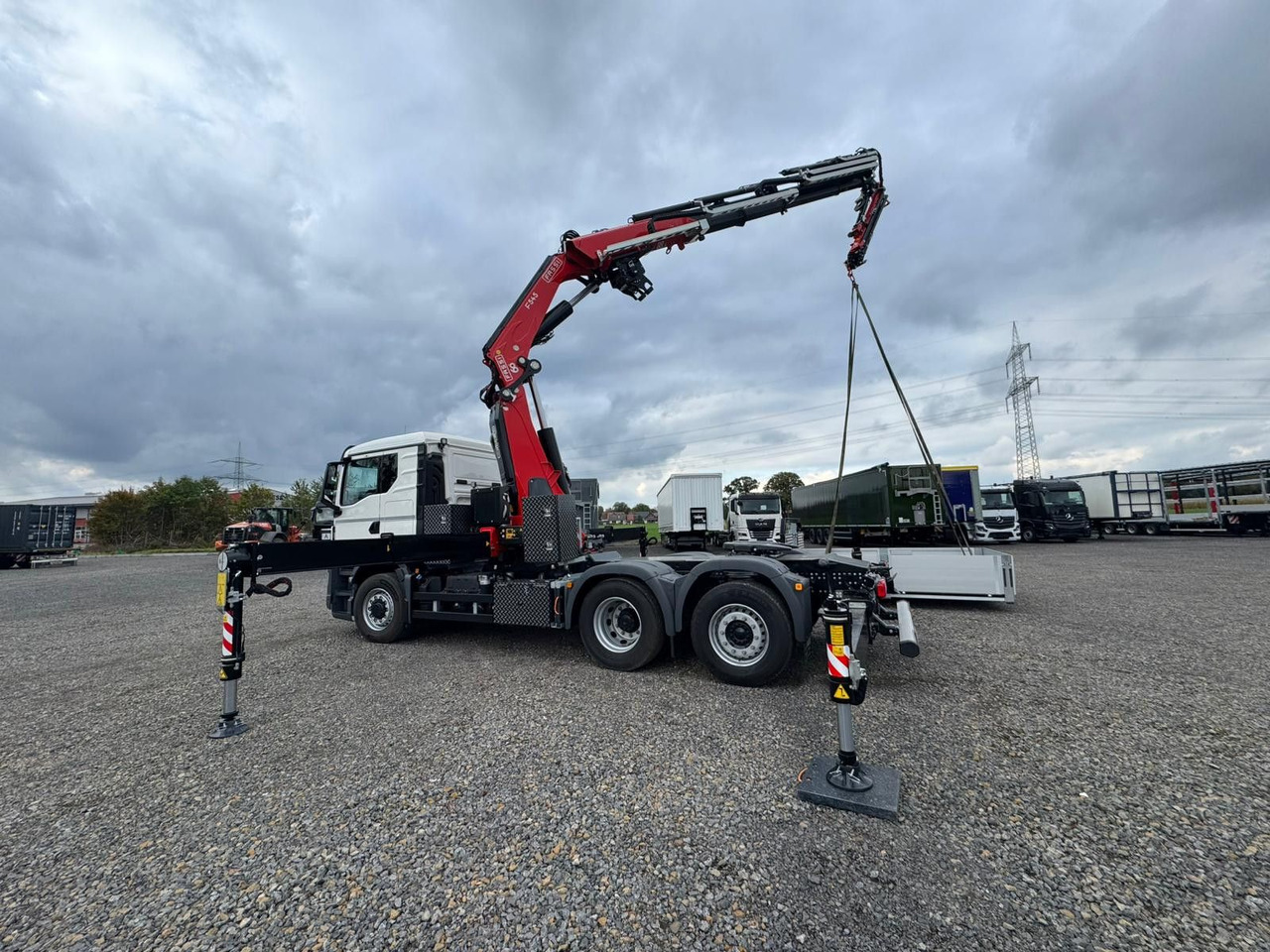 MAN 26.470 6x4-4 Hydrodrive Fassi Kran F545 Jib - شاحنات مسطحة, شاحنة كرين: صورة 2 MAN 26.470 6x4-4 Hydrodrive Fassi Kran F545 Jib - شاحنات مسطحة, شاحنة كرين: صورة 2