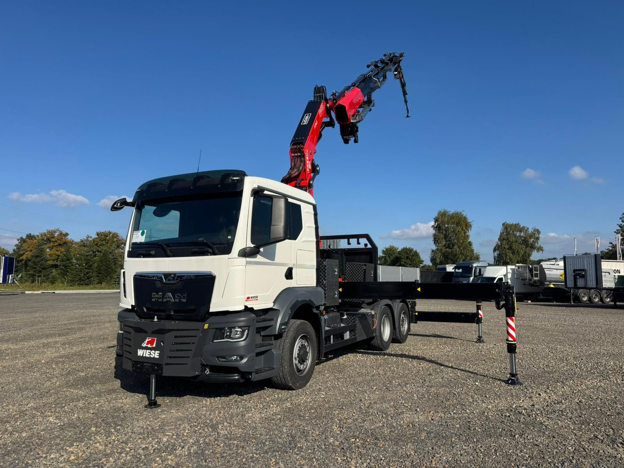 MAN 26.470 6x4-4 Hydrodrive Fassi Kran F545 Jib - شاحنات مسطحة, شاحنة كرين: صورة 1 MAN 26.470 6x4-4 Hydrodrive Fassi Kran F545 Jib - شاحنات مسطحة, شاحنة كرين: صورة 1