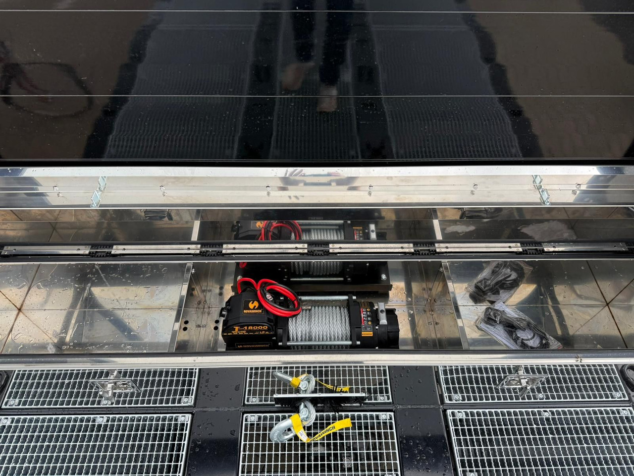 Mercedes-Benz Actros mit Rampen, Maschinentransporter - شاحنة نقل سيارات شاحنة: صورة 5 Mercedes-Benz Actros mit Rampen, Maschinentransporter - شاحنة نقل سيارات شاحنة: صورة 5