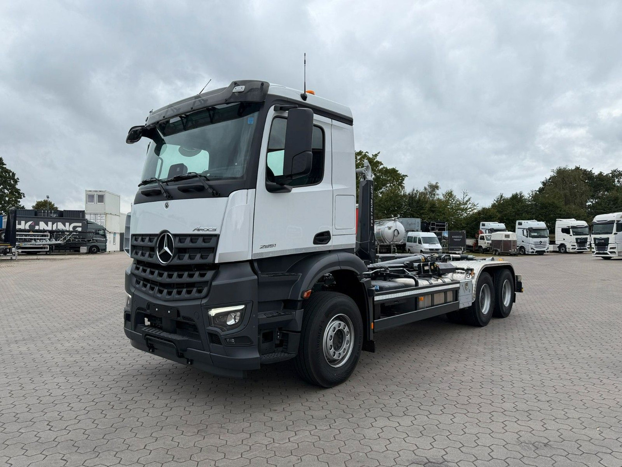 Mercedes-Benz Arocs 5 2651L 6 x4 Meiller RS 2170 - شاحنة برافعة خطافية: صورة 3 Mercedes-Benz Arocs 5 2651L 6 x4 Meiller RS 2170 - شاحنة برافعة خطافية: صورة 3