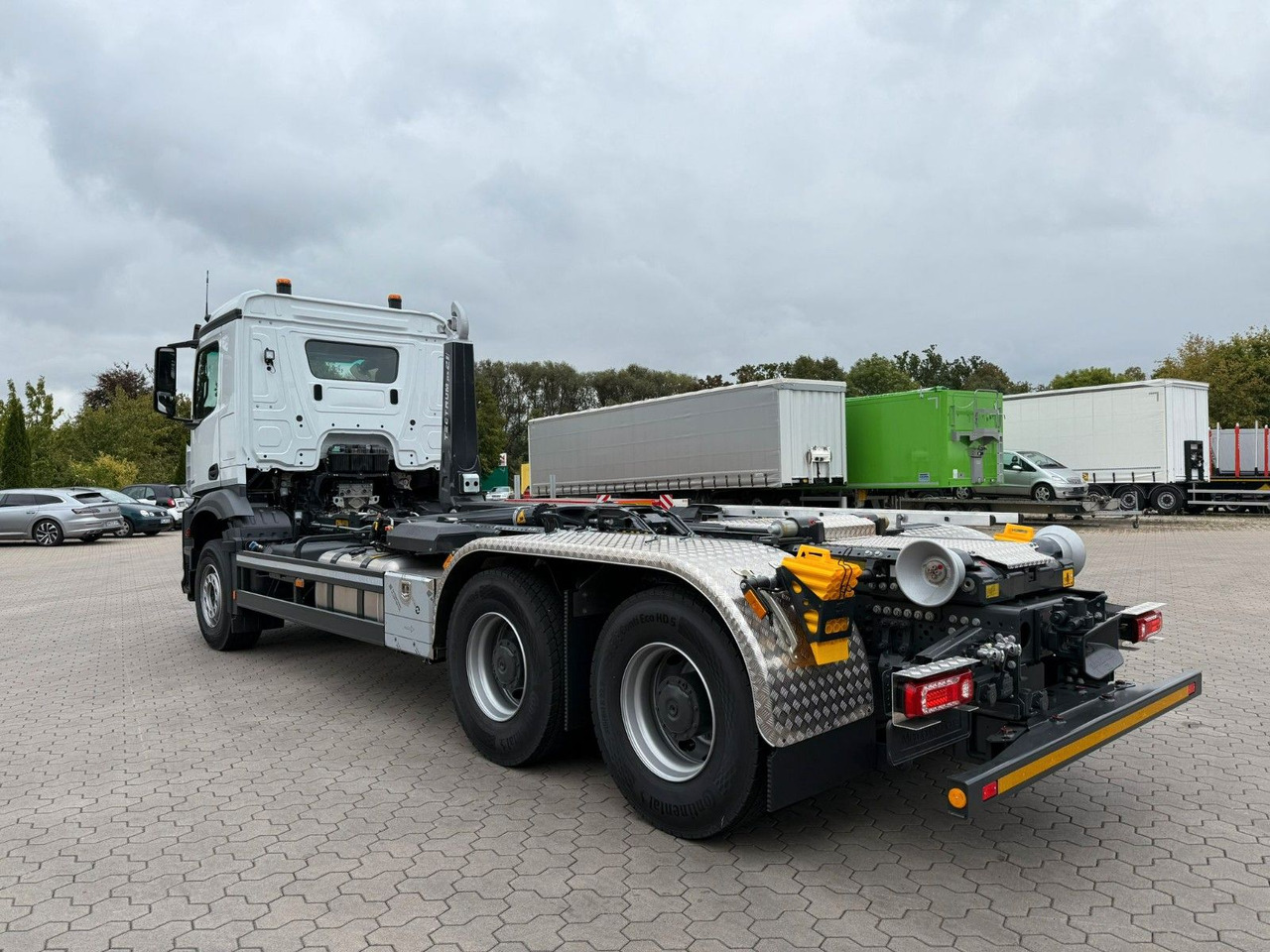 Mercedes-Benz Arocs 5 2651L 6 x4 Meiller RS 2170 - شاحنة برافعة خطافية: صورة 4 Mercedes-Benz Arocs 5 2651L 6 x4 Meiller RS 2170 - شاحنة برافعة خطافية: صورة 4