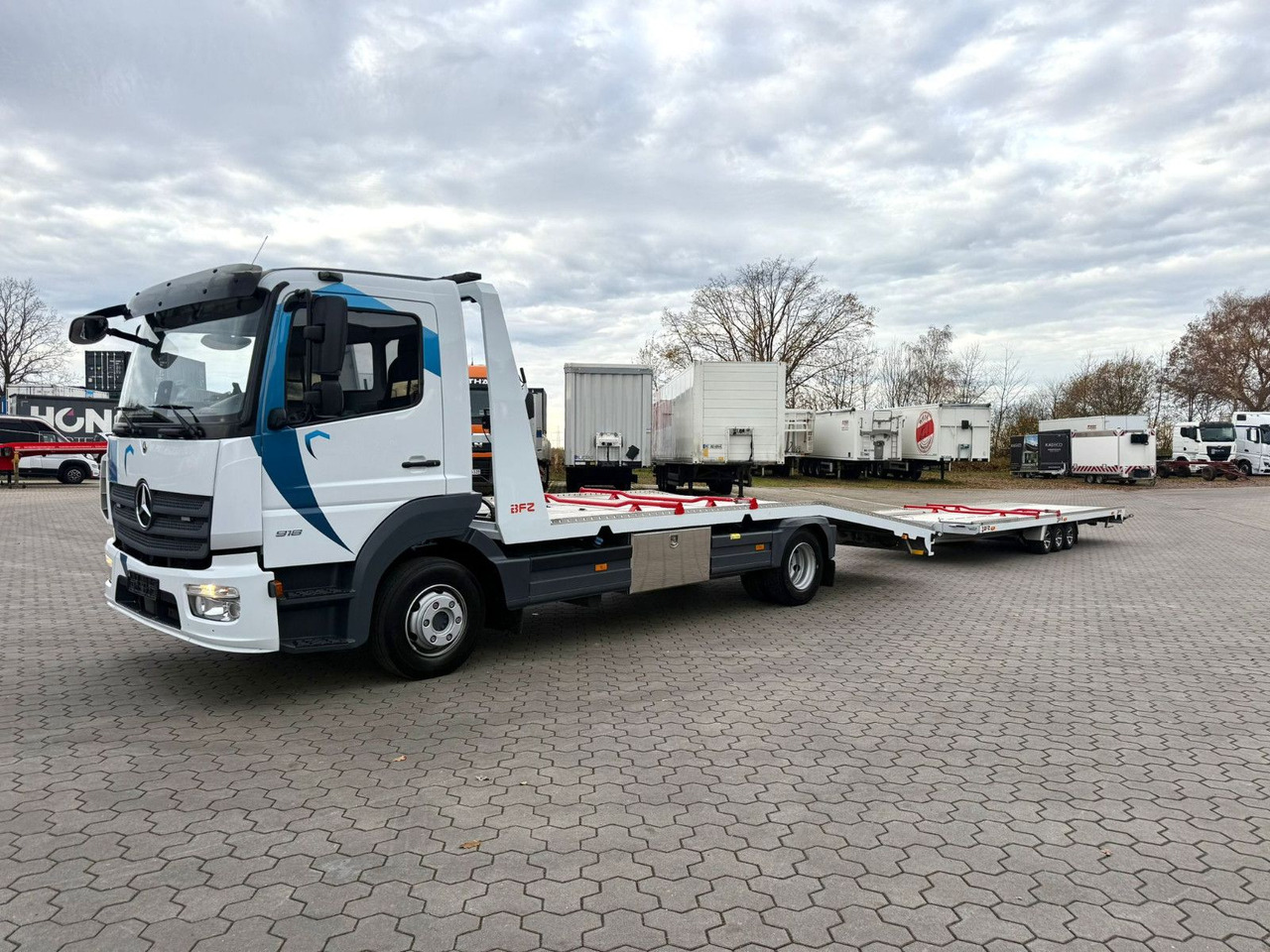 Mercedes-Benz Atego 918L Autotransporter mit BFZ Anhänger - شاحنة نقل سيارات شاحنة: صورة 2 Mercedes-Benz Atego 918L Autotransporter mit BFZ Anhänger - شاحنة نقل سيارات شاحنة: صورة 2