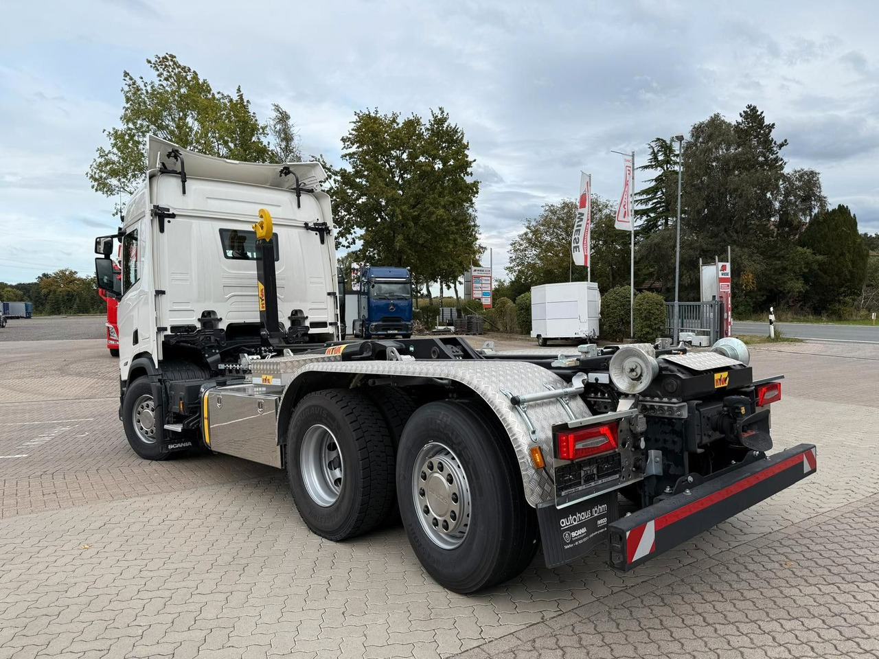 Scania R460 6x2 - Abrollkipper - Sofort Verfügbar! - شاحنة برافعة خطافية: صورة 2 Scania R460 6x2 - Abrollkipper - Sofort Verfügbar! - شاحنة برافعة خطافية: صورة 2