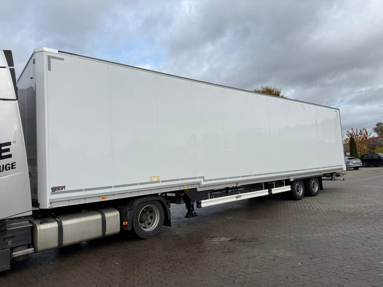 Talson TGG TAL 12/18 Mega Kofferauflieger Kleidung 99m³ - نصف مقطورة بصندوق مغلق: صورة 3 Talson TGG TAL 12/18 Mega Kofferauflieger Kleidung 99m³ - نصف مقطورة بصندوق مغلق: صورة 3