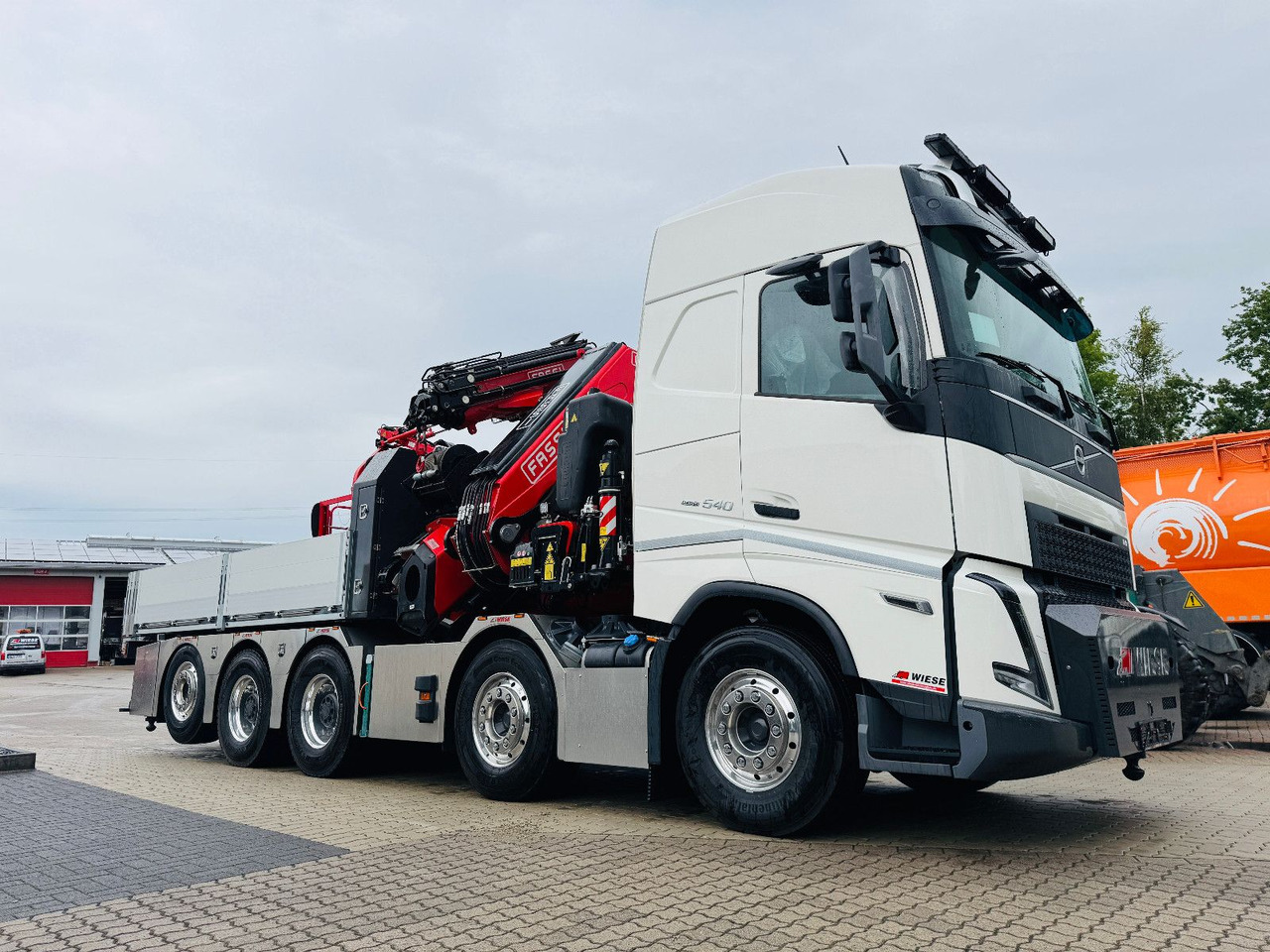 Volvo FH540 10x4 mit F1150 Ladekran, Sattelzugmaschine - شاحنة كرين: صورة 1 Volvo FH540 10x4 mit F1150 Ladekran, Sattelzugmaschine - شاحنة كرين: صورة 1