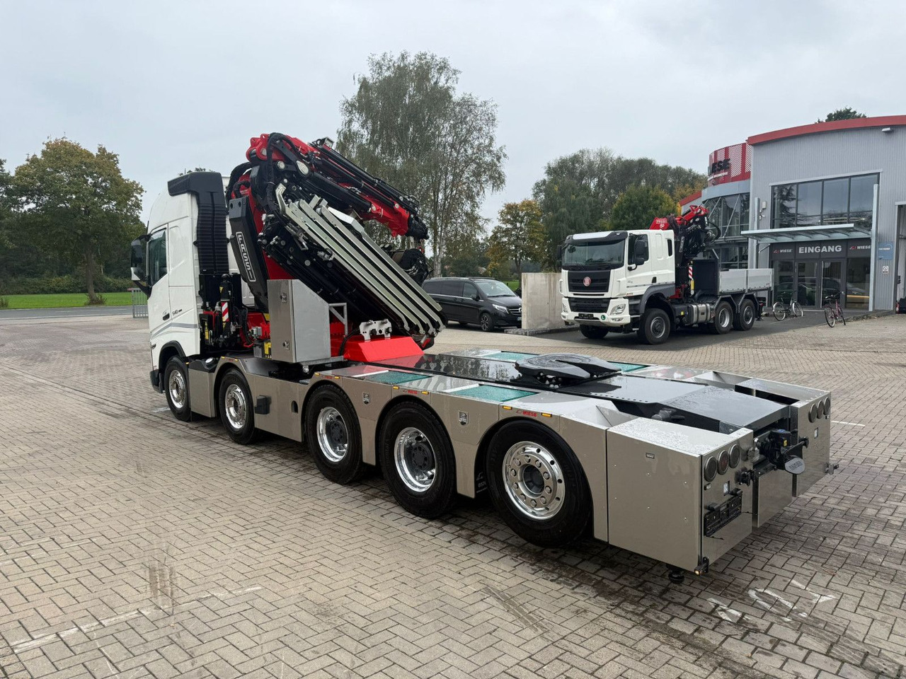 Volvo FH540 10x4 mit F1150 Ladekran, Sattelzugmaschine - شاحنات مسطحة, شاحنة كرين: صورة 3 Volvo FH540 10x4 mit F1150 Ladekran, Sattelzugmaschine - شاحنات مسطحة, شاحنة كرين: صورة 3