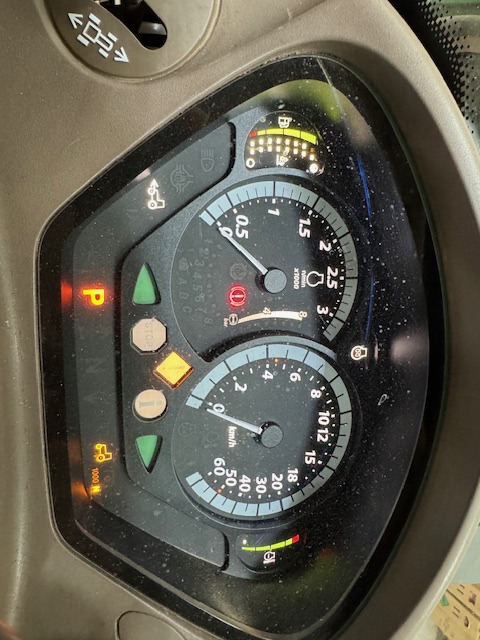 JOHN DEERE 6250R - جرار: صورة 3 JOHN DEERE 6250R - جرار: صورة 3