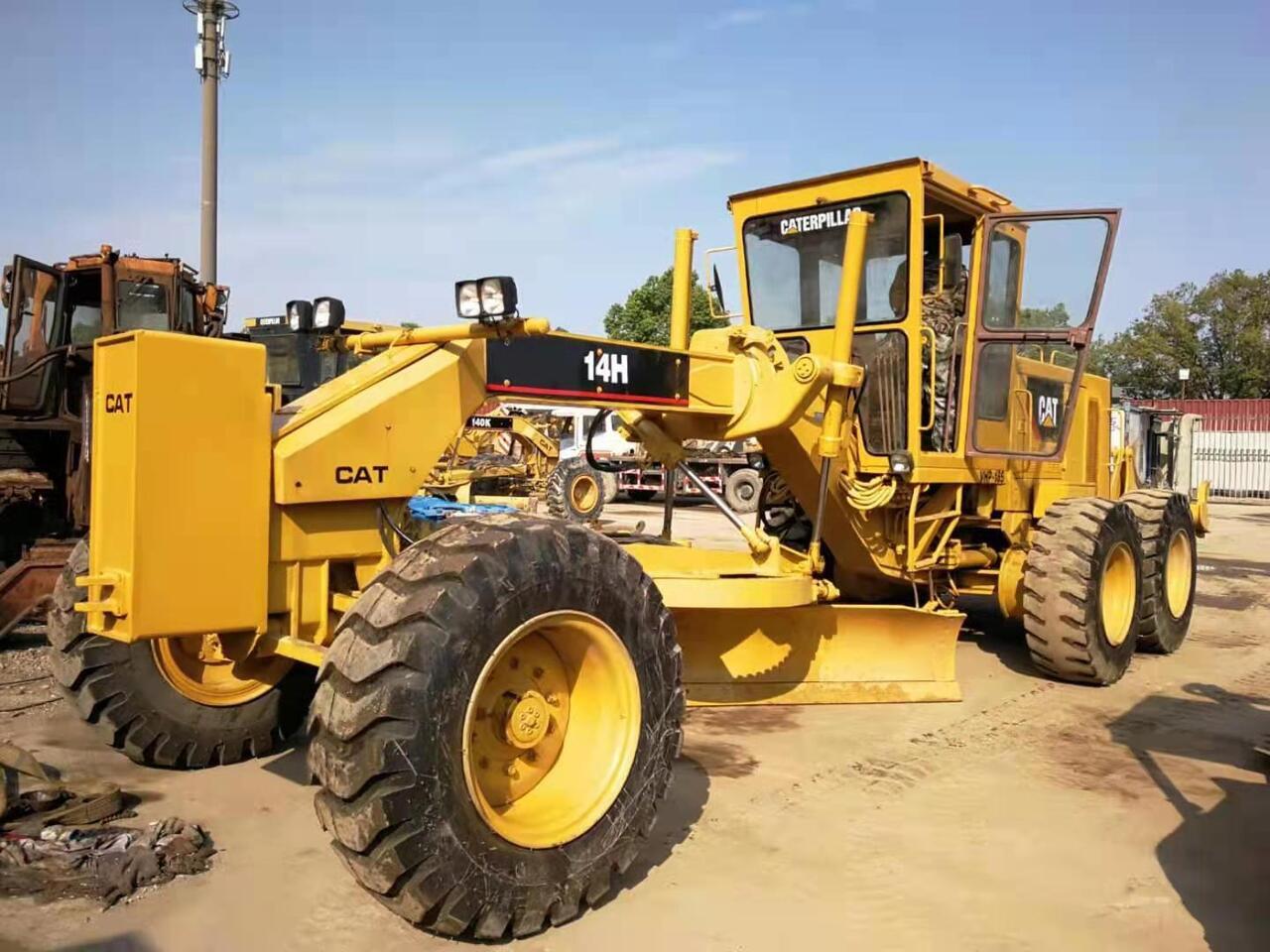 CATERPILLAR 14H - ماكينة تسوية: صورة 1 CATERPILLAR 14H - ماكينة تسوية: صورة 1