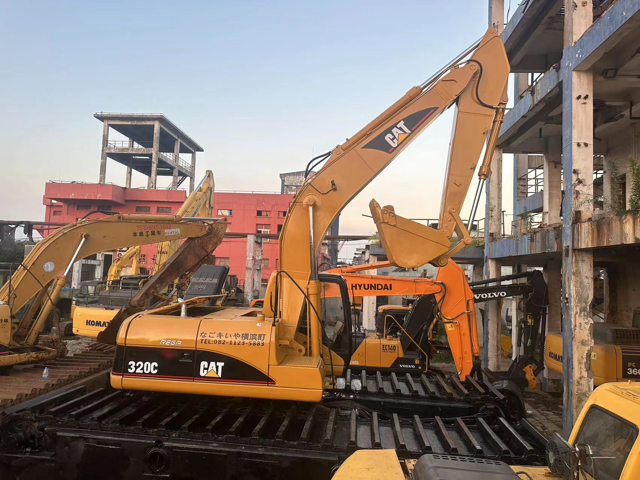 CATERPILLAR 320C - حفار برمائي: صورة 2 CATERPILLAR 320C - حفار برمائي: صورة 2