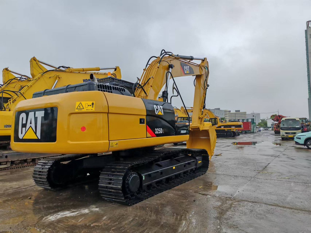CATERPILLAR 325D - حفار زاحف: صورة 4 CATERPILLAR 325D - حفار زاحف: صورة 4