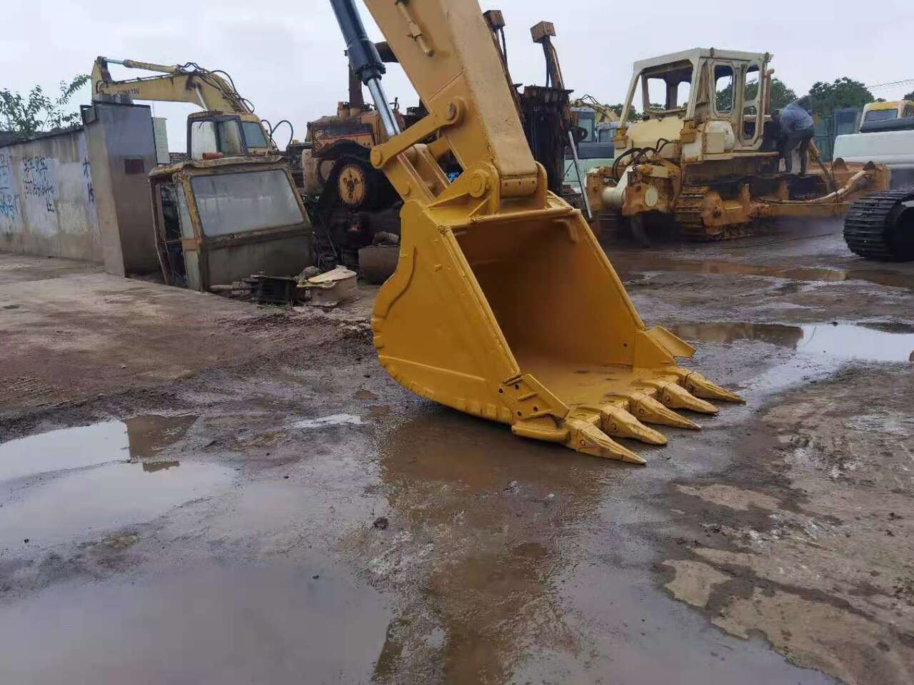 CATERPILLAR 329D - حفار زاحف: صورة 5 CATERPILLAR 329D - حفار زاحف: صورة 5