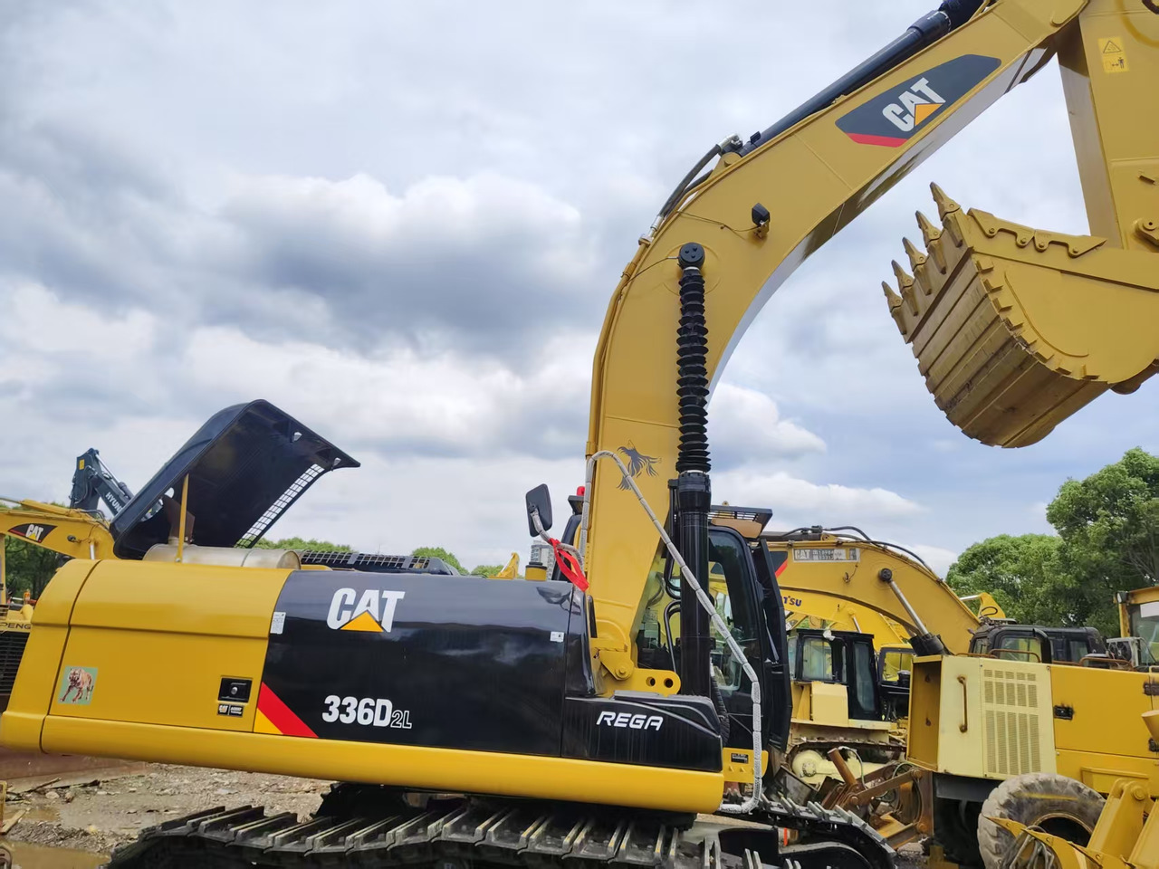 CATERPILLAR 336D - حفار زاحف: صورة 2 CATERPILLAR 336D - حفار زاحف: صورة 2