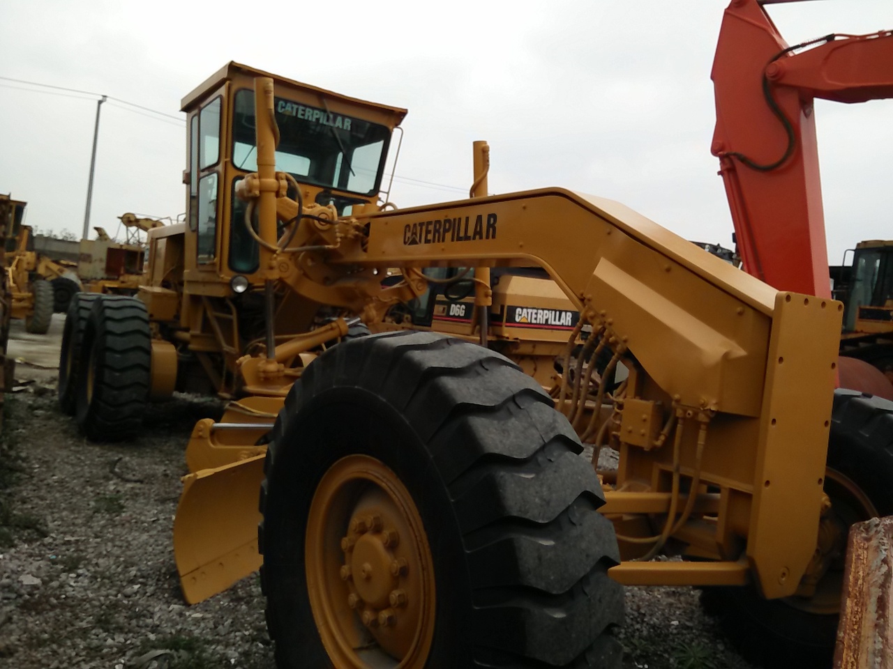 CATERPILLAR CAT-14G-Grader - ماكينة تسوية: صورة 2 CATERPILLAR CAT-14G-Grader - ماكينة تسوية: صورة 2