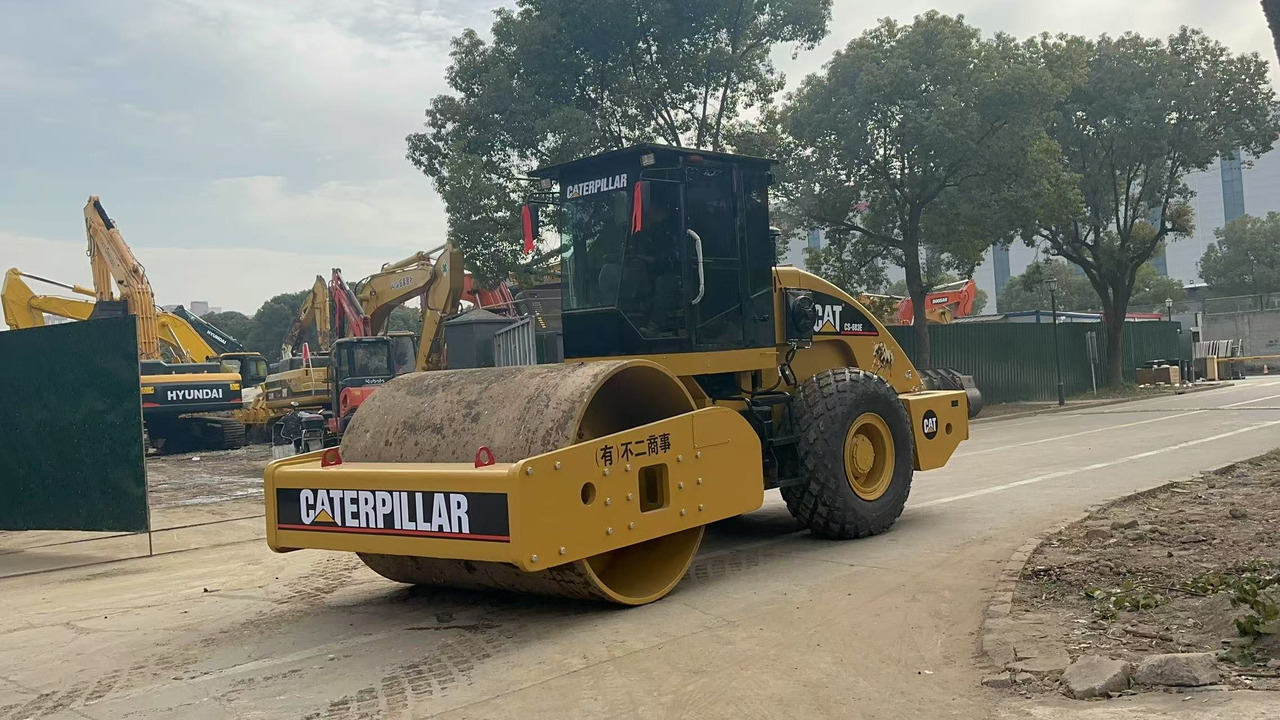 CATERPILLAR CS683E - ضاغطة التربة: صورة 5 CATERPILLAR CS683E - ضاغطة التربة: صورة 5