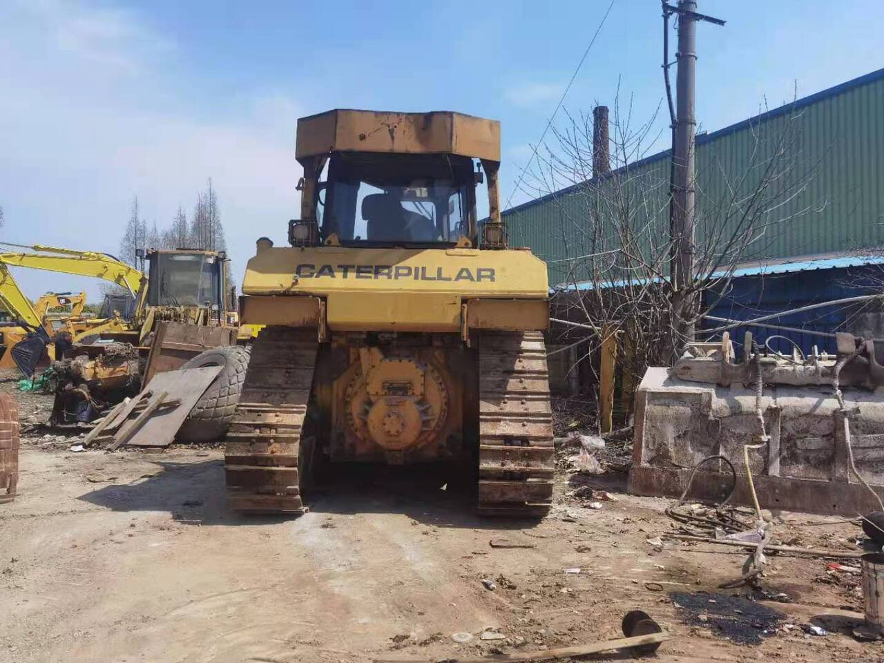 CATERPILLAR D6R Imported machine - بلدوزر: صورة 3 CATERPILLAR D6R Imported machine - بلدوزر: صورة 3