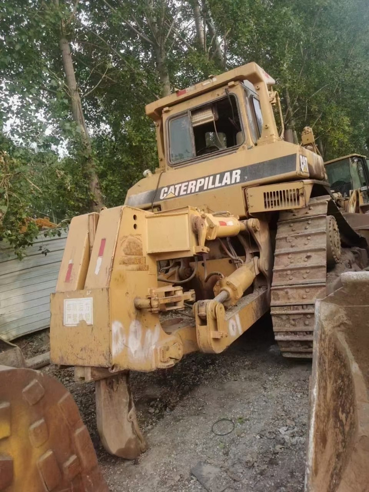 CATERPILLAR D8N - بلدوزر: صورة 1 CATERPILLAR D8N - بلدوزر: صورة 1