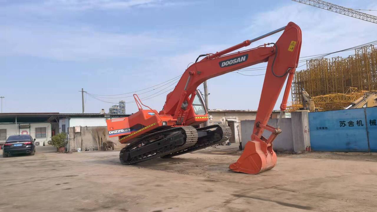 DOOSAN DH225LC-7 - حفار زاحف: صورة 5 DOOSAN DH225LC-7 - حفار زاحف: صورة 5