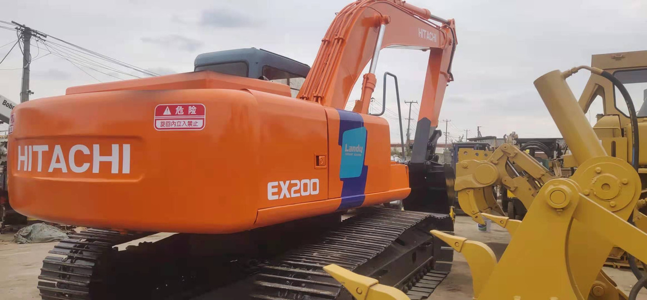 HITACHI EX200-2 - حفار زاحف: صورة 2 HITACHI EX200-2 - حفار زاحف: صورة 2