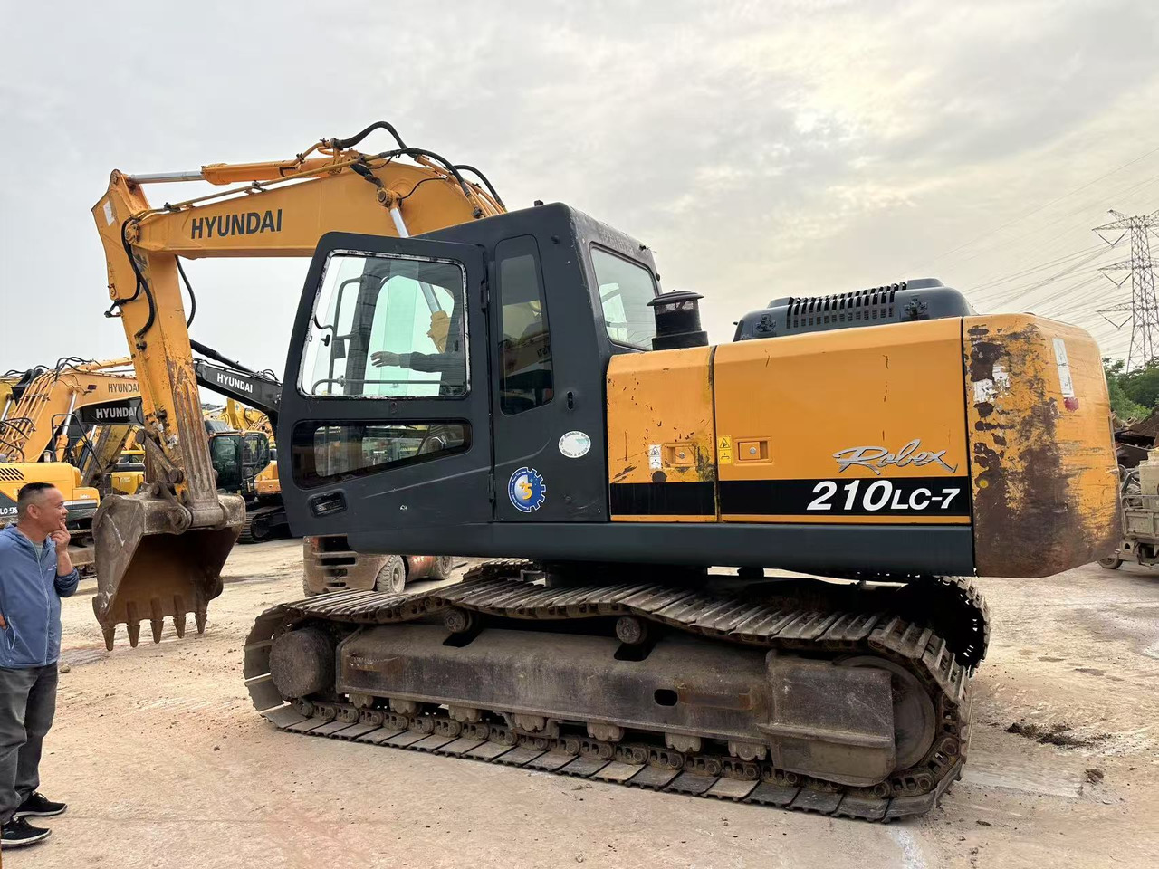 Hyundai R210LC-7 - حفار زاحف: صورة 4 Hyundai R210LC-7 - حفار زاحف: صورة 4