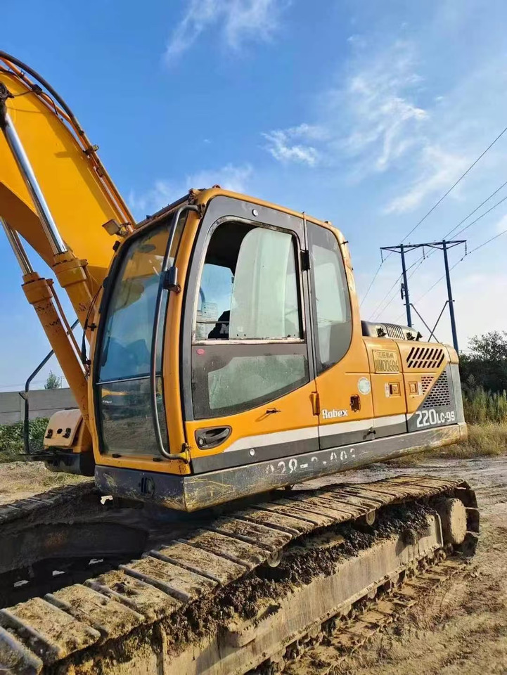 Hyundai R220LC-9S - حفار زاحف: صورة 3 Hyundai R220LC-9S - حفار زاحف: صورة 3