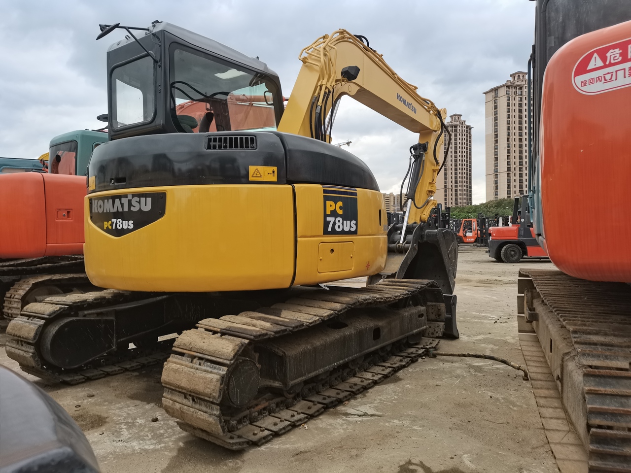KOMATSU 78US-Mini excavator - حفار صغير: صورة 4 KOMATSU 78US-Mini excavator - حفار صغير: صورة 4