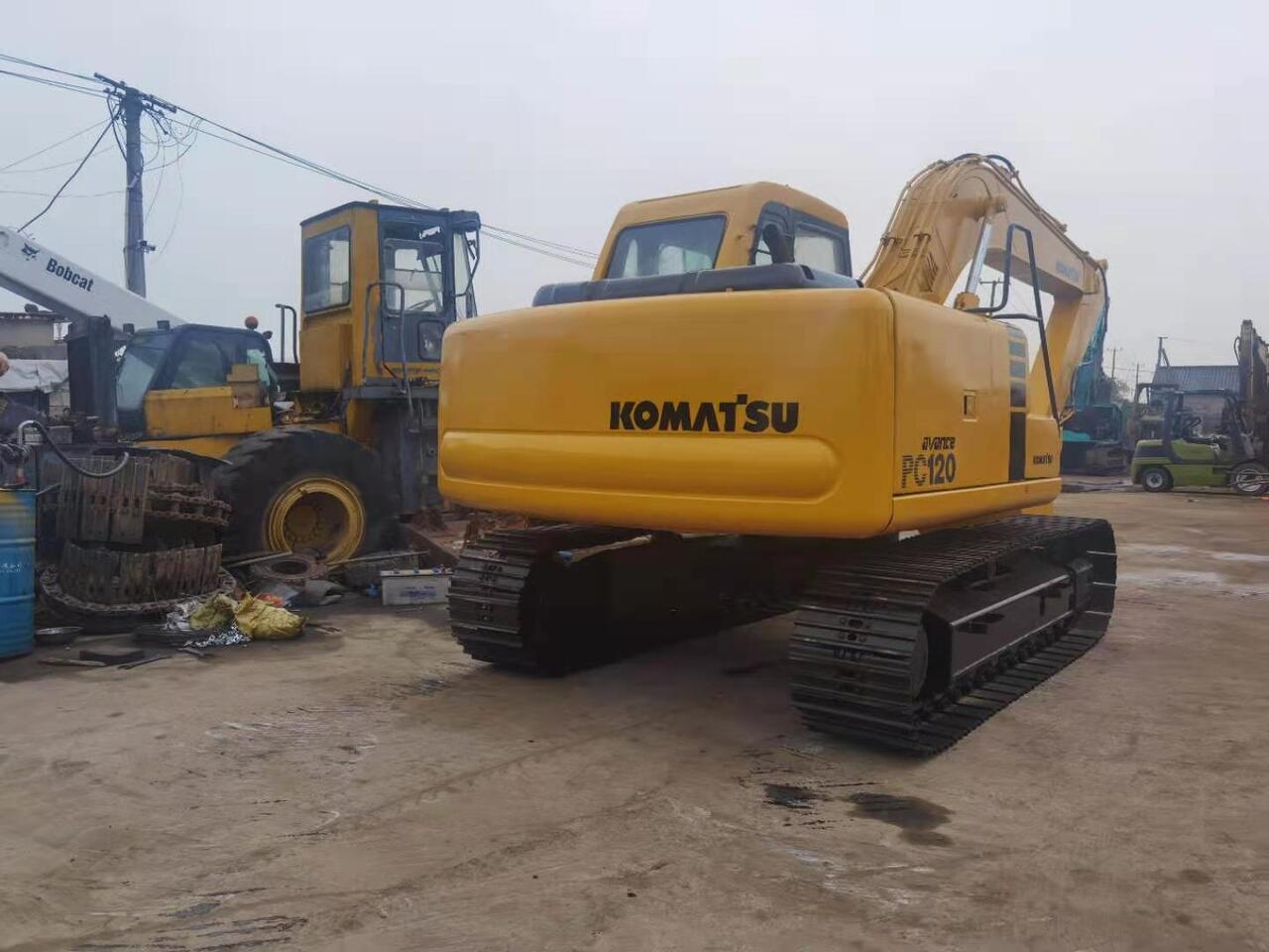 KOMATSU PC120-6 - حفار زاحف: صورة 3 KOMATSU PC120-6 - حفار زاحف: صورة 3