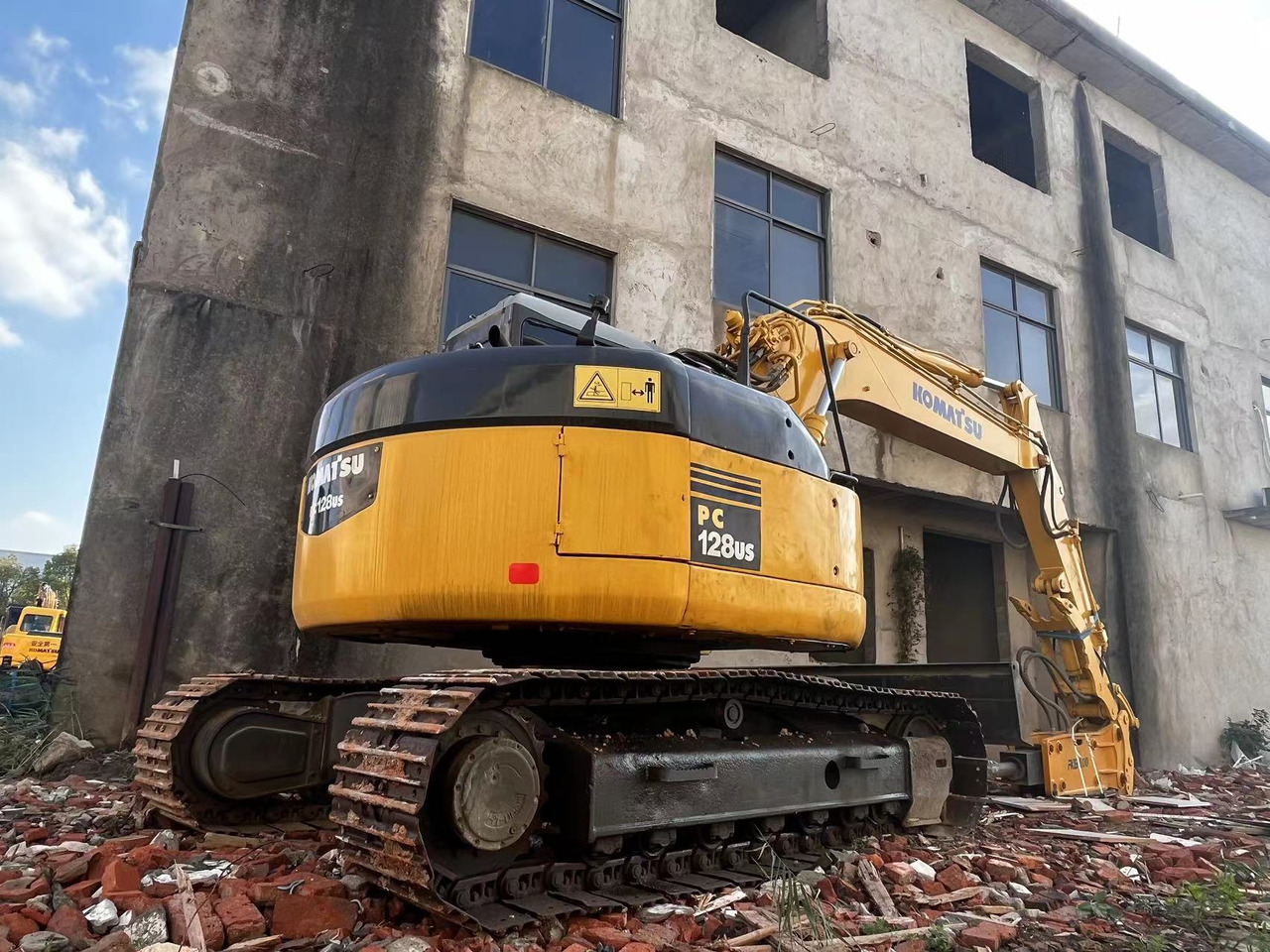 KOMATSU PC128US - حفّار: صورة 1 KOMATSU PC128US - حفّار: صورة 1