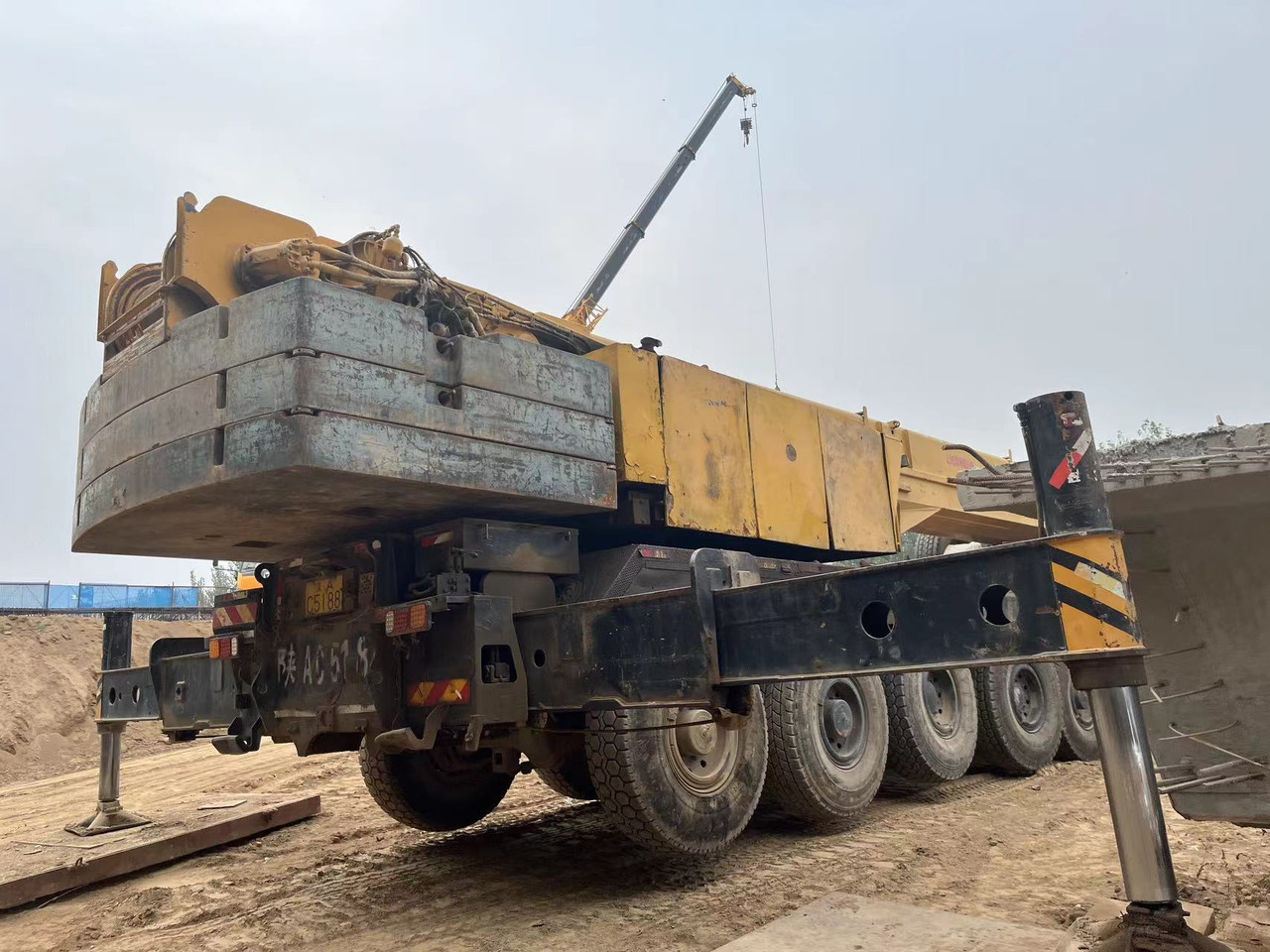 LIEBHERR LTM1170N - رافعة: صورة 4 LIEBHERR LTM1170N - رافعة: صورة 4