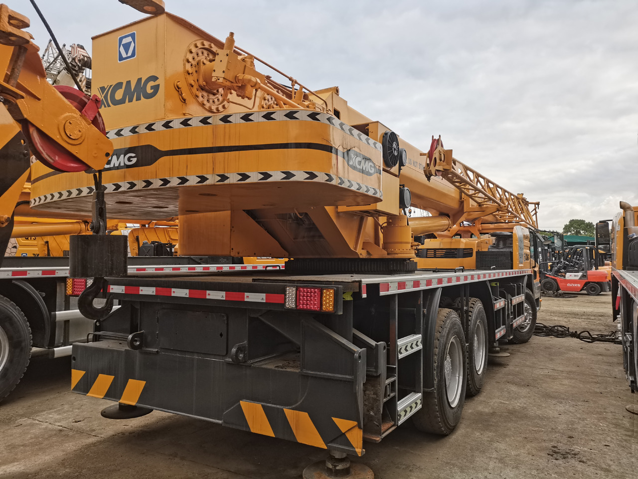 XCMG QY25K5A - رافعة: صورة 2 XCMG QY25K5A - رافعة: صورة 2