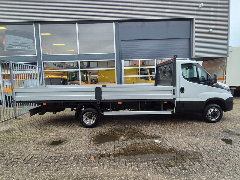 Iveco Daily 50C18 Pritsche 3.0D Euro 6 Hi-Matic GVW 3500 kg - شاحنة توصيل مفتوحة: صورة 4 Iveco Daily 50C18 Pritsche 3.0D Euro 6 Hi-Matic GVW 3500 kg - شاحنة توصيل مفتوحة: صورة 4